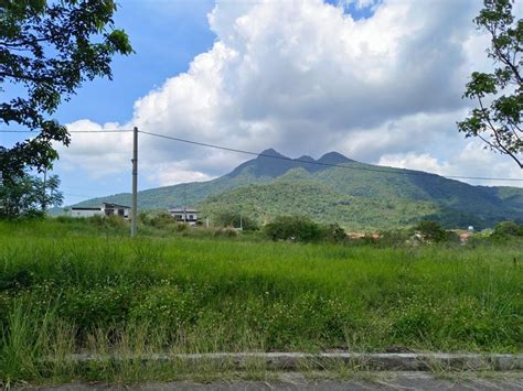 Lot for Sale in Sto Tomas Batangas .